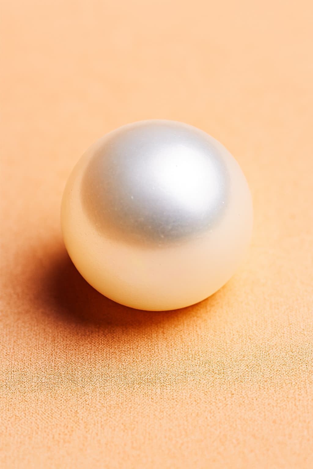 Natural Pearl Gemstone for Moon - Brings emotional balance, creativity and tranquility