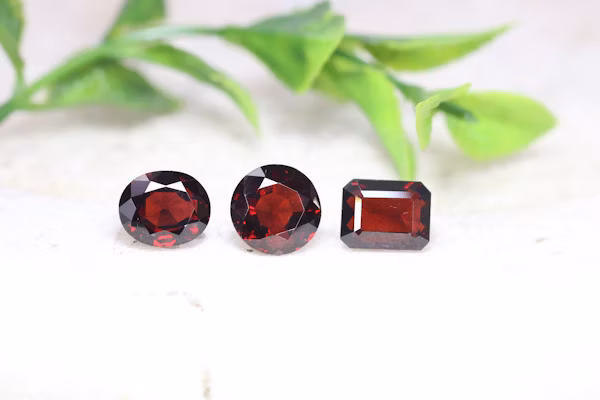 Natural Ruby Gemstone for Sun - Enhances leadership, confidence and brings success